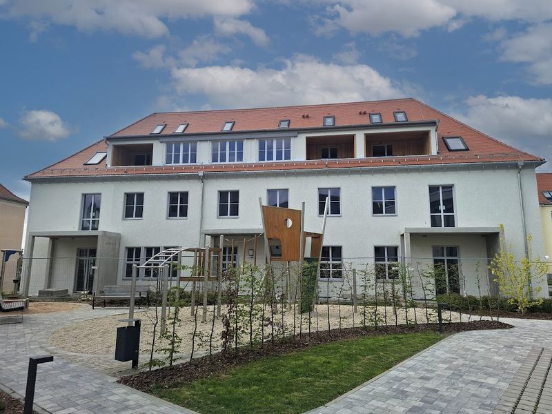 Erstbezug! Zentral gelegene, geräumige 2-RW mit Südbalkon!